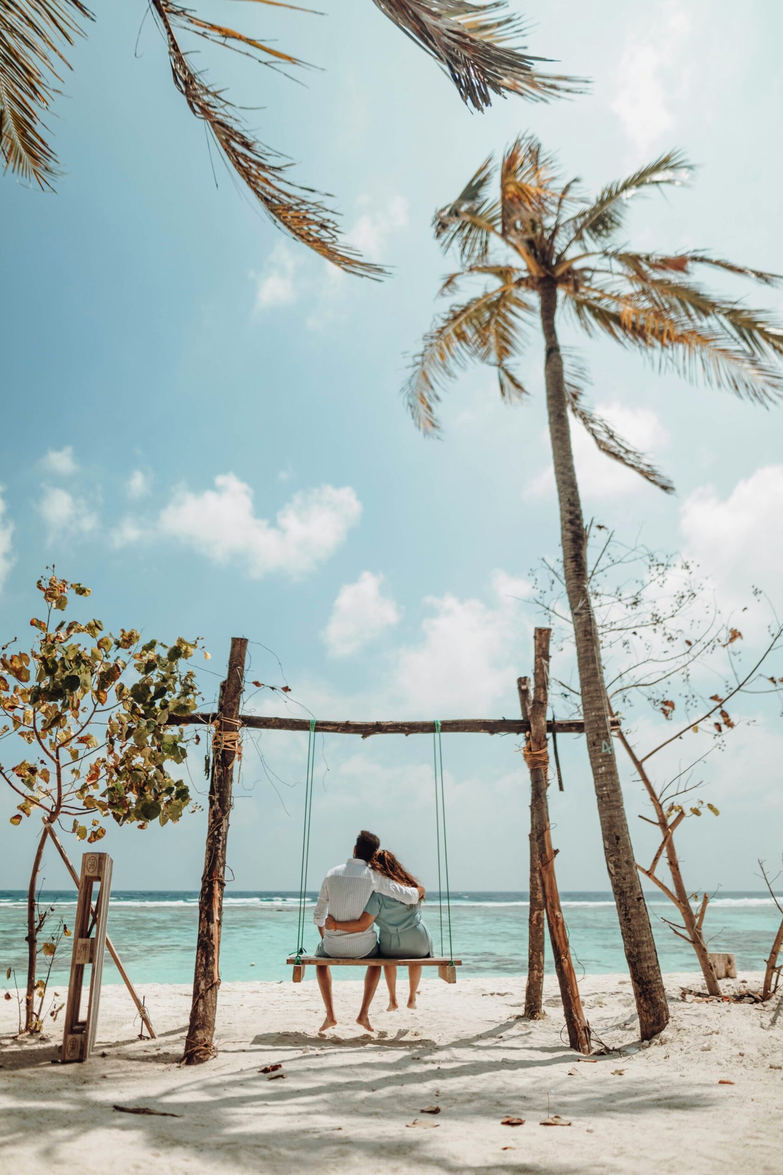 The Most Popular Honeymoon Destinations for 2024, According to Google